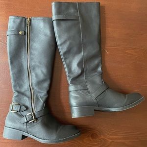 Women’s knee high black boots